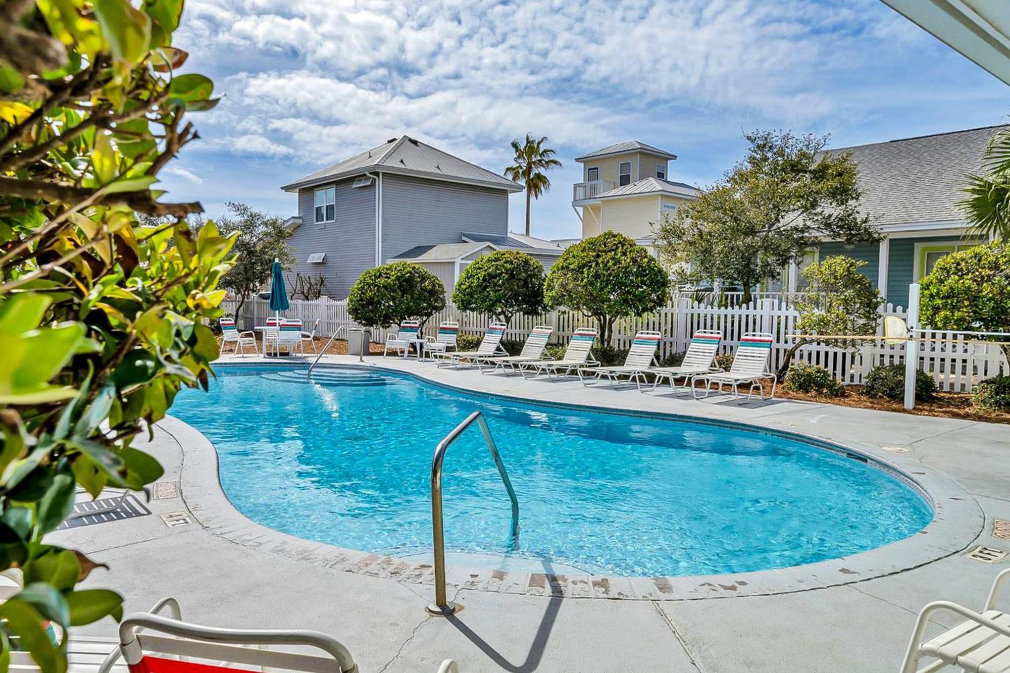 Cottages Of Crystal Beach Sea La Vie Destin Exterior photo